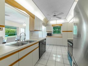 135 NW 14th Street, Boynton Beach FL 33426