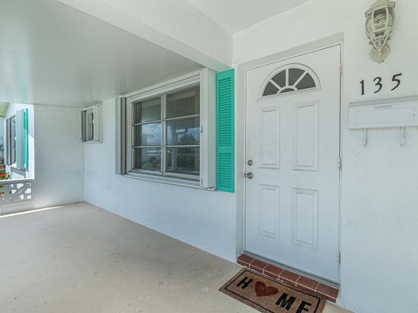 135 NW 14th Street, Boynton Beach FL 33426