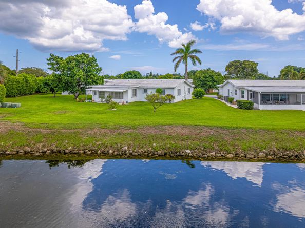 135 NW 14th Street, Boynton Beach FL 33426