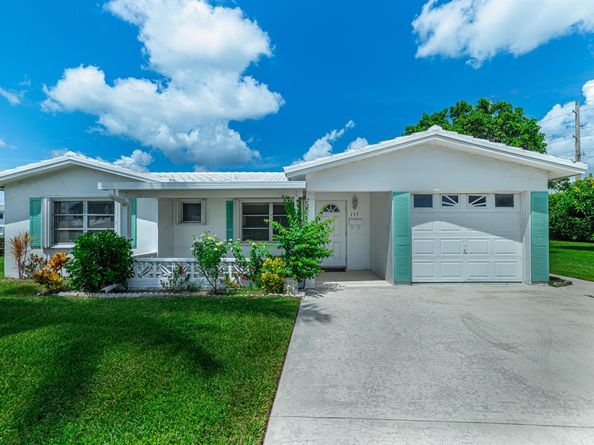 135 NW 14th Street, Boynton Beach FL 33426