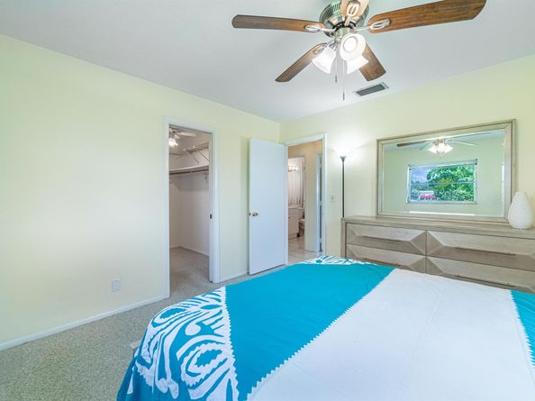 135 NW 14th Street, Boynton Beach FL 33426