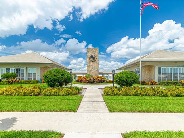 135 NW 14th Street, Boynton Beach FL 33426