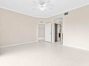 5465 Monterey Circle E, Delray Beach FL 33484