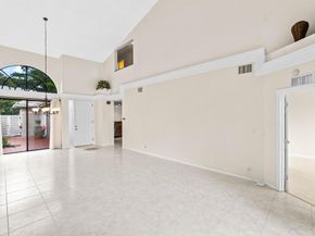 5465 Monterey Circle E, Delray Beach FL 33484