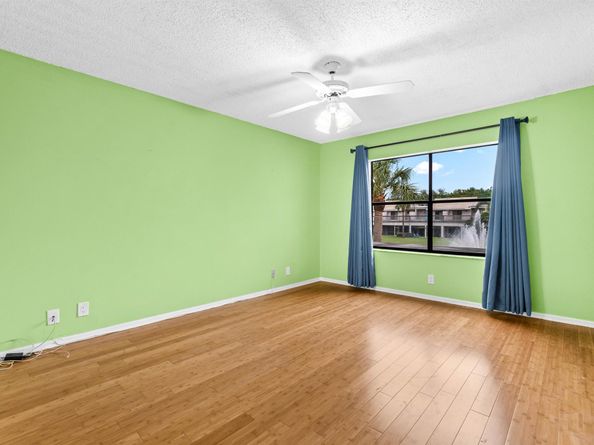 5465 Monterey Circle E, Delray Beach FL 33484