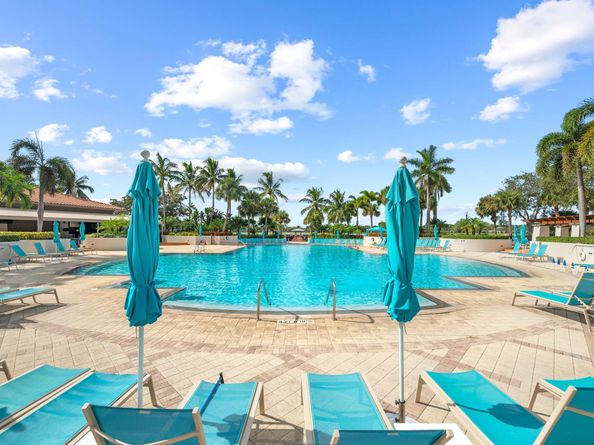 161 Evergrene Parkway, Palm Beach Gardens FL 33410