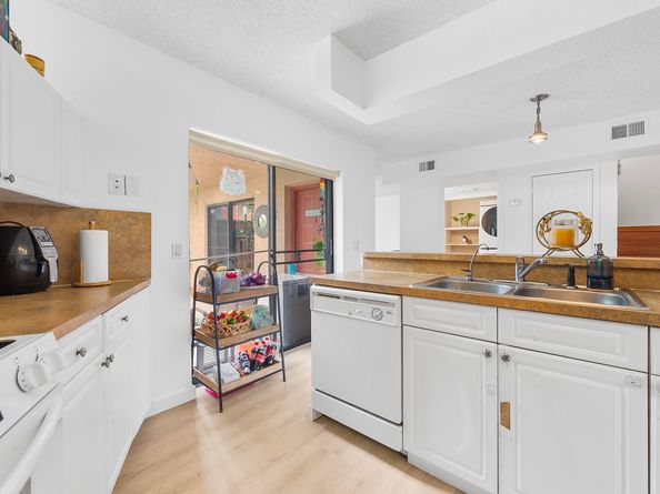 8141 Severn Drive B, Boca Raton FL 33433