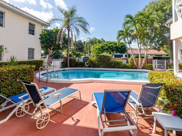 2591 NE 55th Court 201, Fort Lauderdale FL 33308