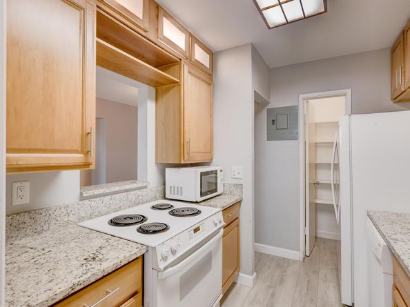 2591 NE 55th Court 201, Fort Lauderdale FL 33308