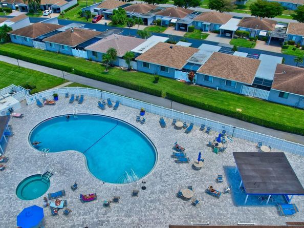 14932 Wildflower Ln 14932, Delray Beach FL 33446