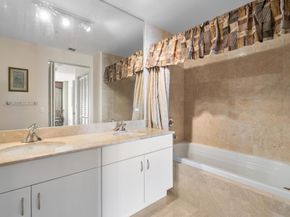 801 Brickell Key Blvd 2903, Miami FL 33131