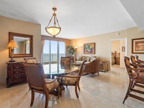 801 Brickell Key Blvd 2903, Miami FL 33131