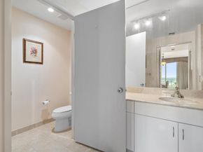 801 Brickell Key Blvd 2903, Miami FL 33131