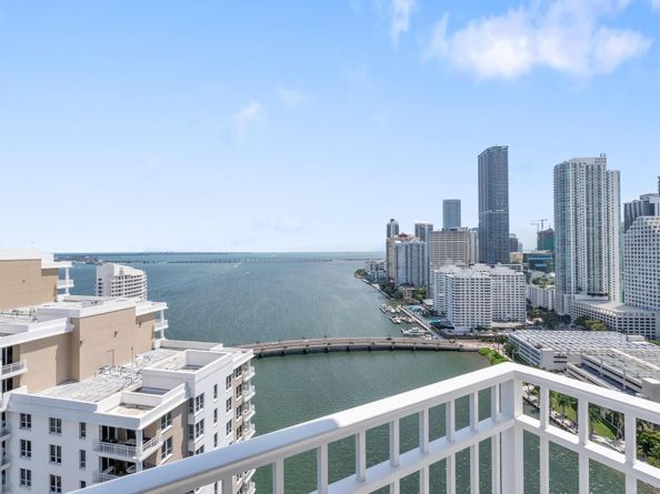 801 Brickell Key Blvd 2903, Miami FL 33131