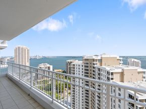 801 Brickell Key Blvd 2903, Miami FL 33131