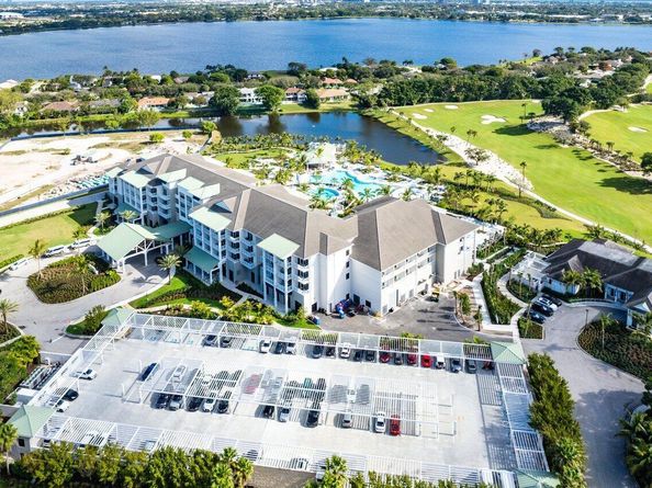 1900 Consulate Place 1005, West Palm Beach FL 33401