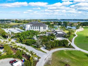 1900 Consulate Place 1005, West Palm Beach FL 33401