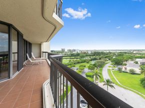 1900 Consulate Place 1005, West Palm Beach FL 33401