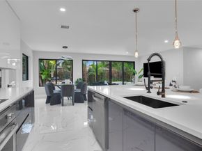 2748 NW 9th Ln, Wilton Manors FL 33311