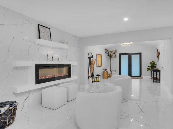 2748 NW 9th Ln, Wilton Manors FL 33311