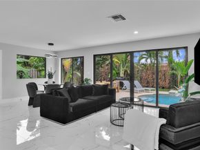 2748 NW 9th Ln, Wilton Manors FL 33311