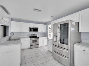 2865 NW 68th Lane, Margate FL 33063