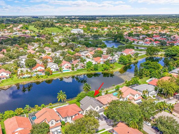2865 NW 68th Lane, Margate FL 33063