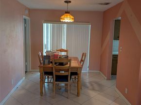 6606 NW 95th Ave, Tamarac FL 33321
