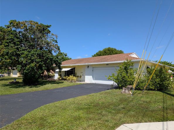 6606 NW 95th Ave, Tamarac FL 33321
