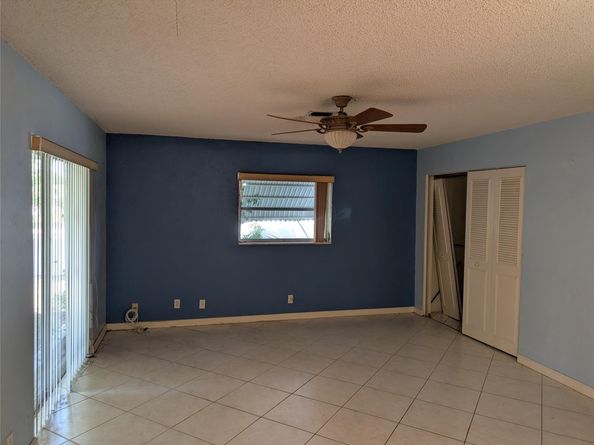 6606 NW 95th Ave, Tamarac FL 33321