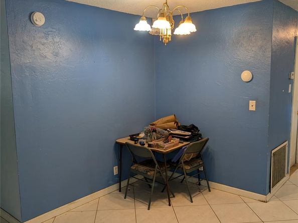 6606 NW 95th Ave, Tamarac FL 33321