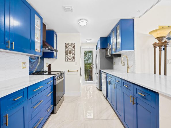 1524 SE 12th St 6, Fort Lauderdale FL 33316