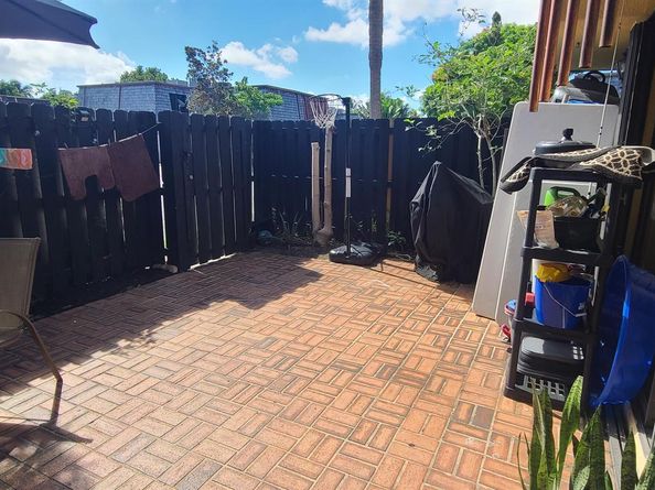 62 Lake Arbor Drive 62, Palm Springs FL 33461