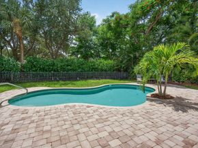 247 Sedona Way, Palm Beach Gardens FL 33418