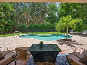 247 Sedona Way, Palm Beach Gardens FL 33418
