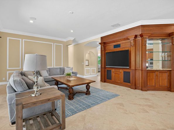 247 Sedona Way, Palm Beach Gardens FL 33418