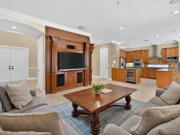 247 Sedona Way, Palm Beach Gardens FL 33418