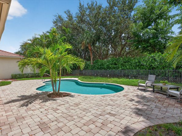 247 Sedona Way, Palm Beach Gardens FL 33418