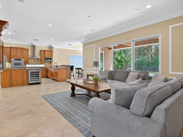 247 Sedona Way, Palm Beach Gardens FL 33418