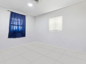 5920 NW 14th Pl, Sunrise FL 33313