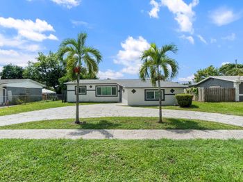 5920 NW 14th Pl
