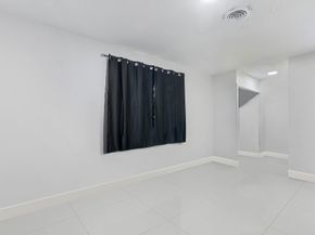 5920 NW 14th Pl, Sunrise FL 33313