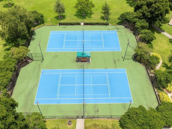 10151 NW 59th Dr, Parkland FL 33076