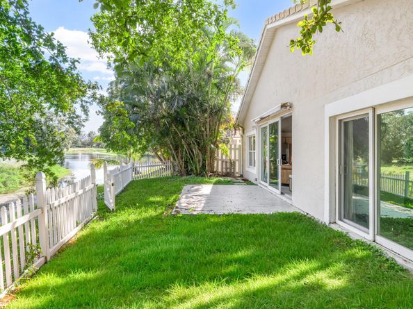 2650 Fairway Cove Court, Wellington FL 33414