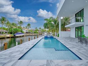 2751 NE 22nd Court, Pompano Beach FL 33062