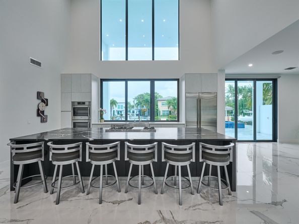 2751 NE 22nd Court, Pompano Beach FL 33062