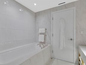 525 N Fort Lauderdale Beach Blvd 1404, Fort Lauderdale FL 33304