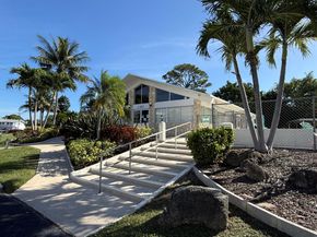 2204 Lake Osborne Drive 5, Lake Worth Beach FL 33461