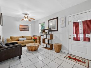 1525 NW 14th Ct, Fort Lauderdale FL 33311