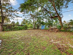 1525 NW 14th Ct, Fort Lauderdale FL 33311